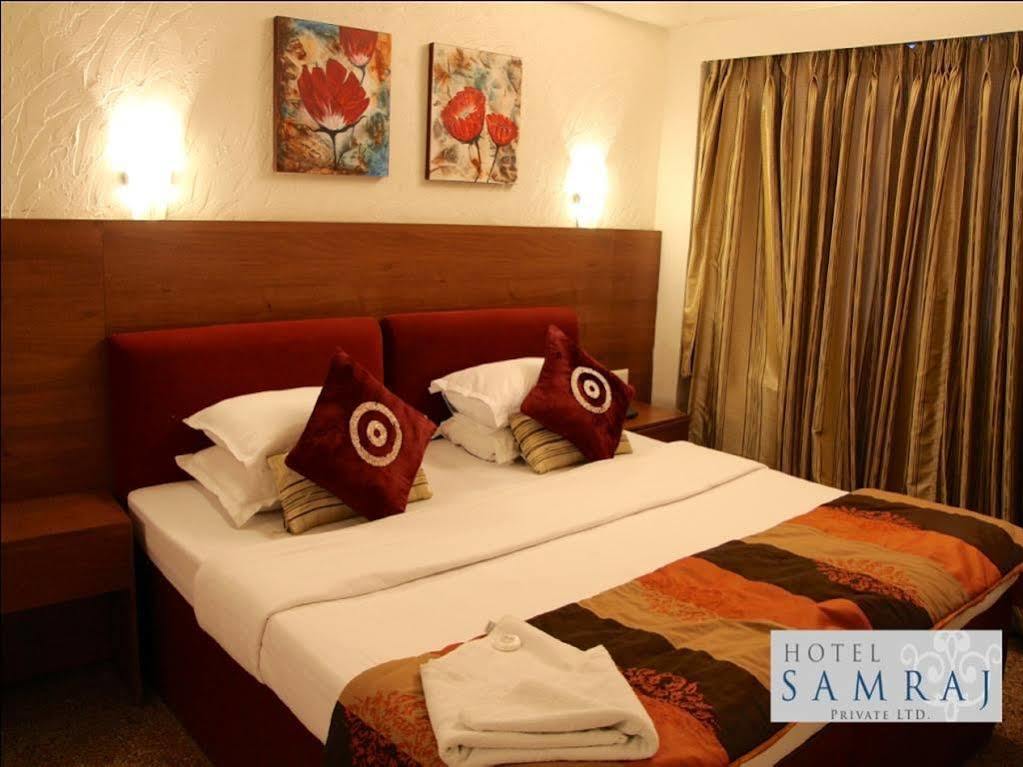 Hotel Samraj มุมไบ ภายนอก รูปภาพ