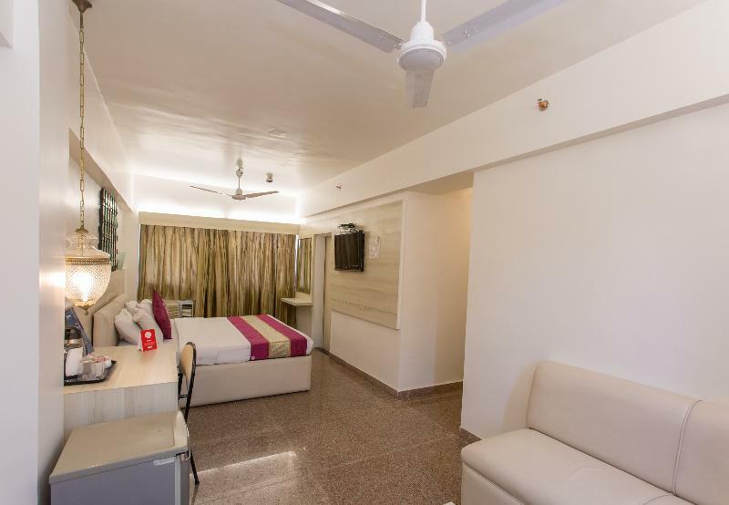 Hotel Samraj มุมไบ ภายนอก รูปภาพ