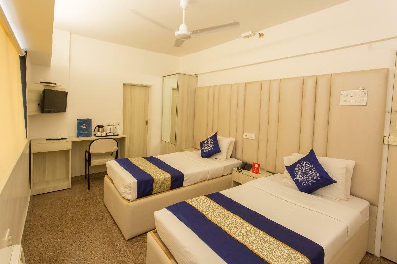 Hotel Samraj มุมไบ ภายนอก รูปภาพ